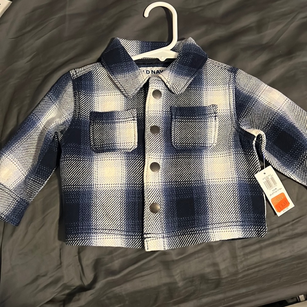 Old Navy baby boy size 3-6MONTH jacket